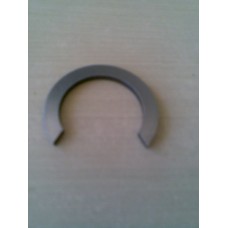 MD716400 MITSUBISHI SEGMAN SNAP RING T=2.72